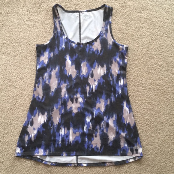 3 tanks - Picture 2 of 5